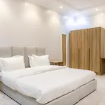 Luxurious Family Apartments 15Mins Drive To Al-Masjid Nabawi - Nozol Noor 4