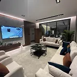 Super Luxury Sweethome
