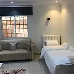 Al Bayt Al Madini Suites