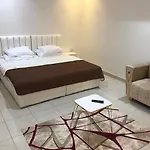 Al Bayt Al Madini Suites