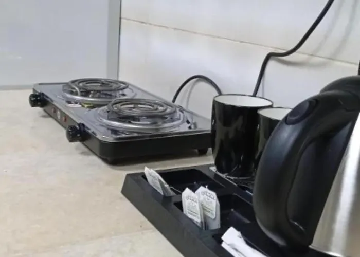 Al Asr Almasi Suite Apartments