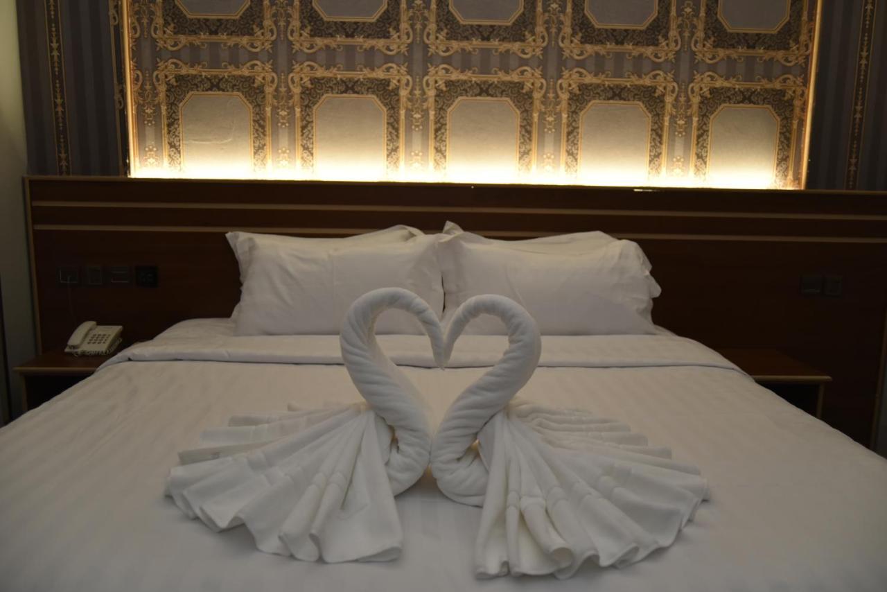 Goldenyahalahotel - ياهلا الذهبي