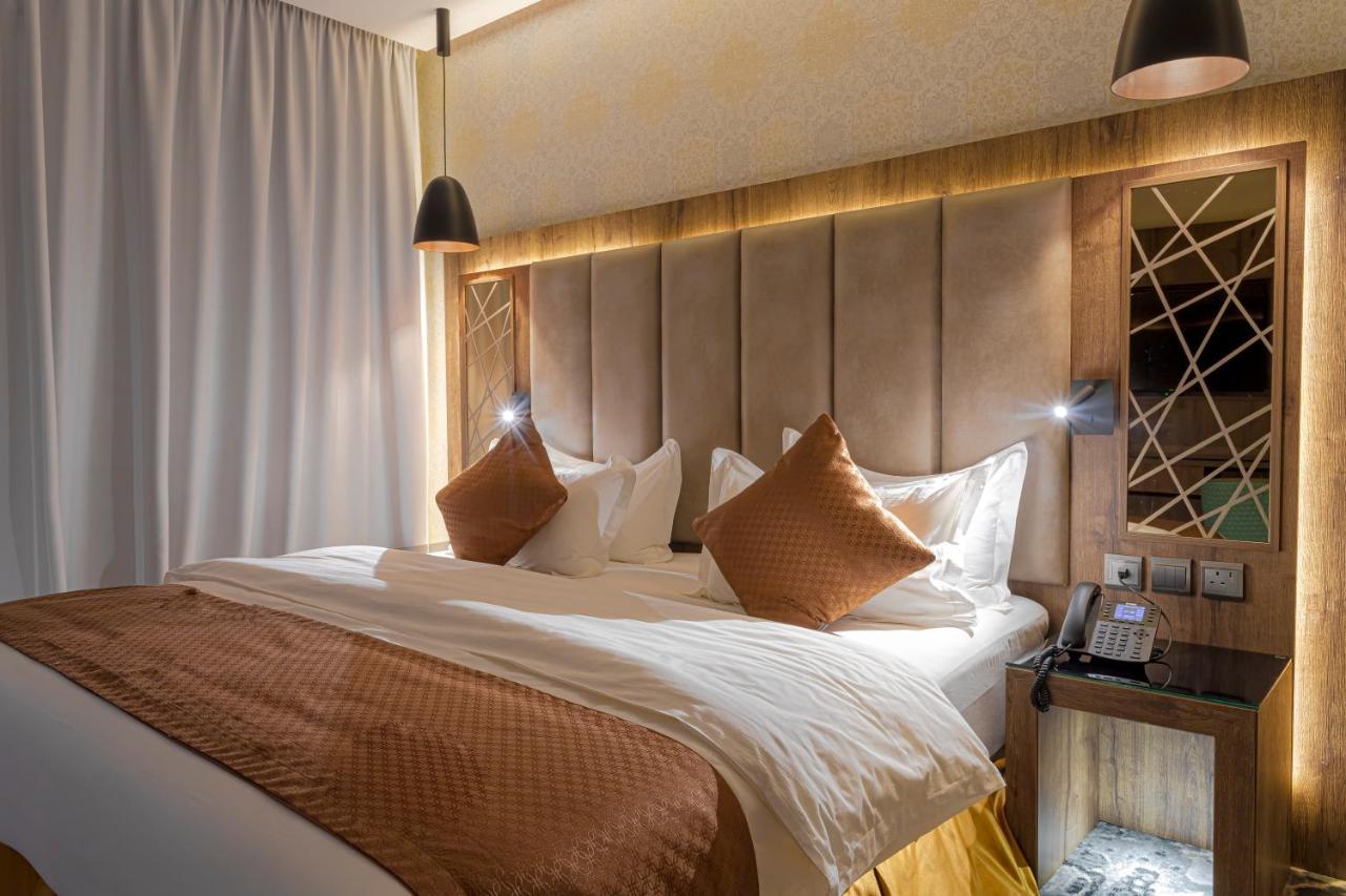 Gacine Hotel Medina