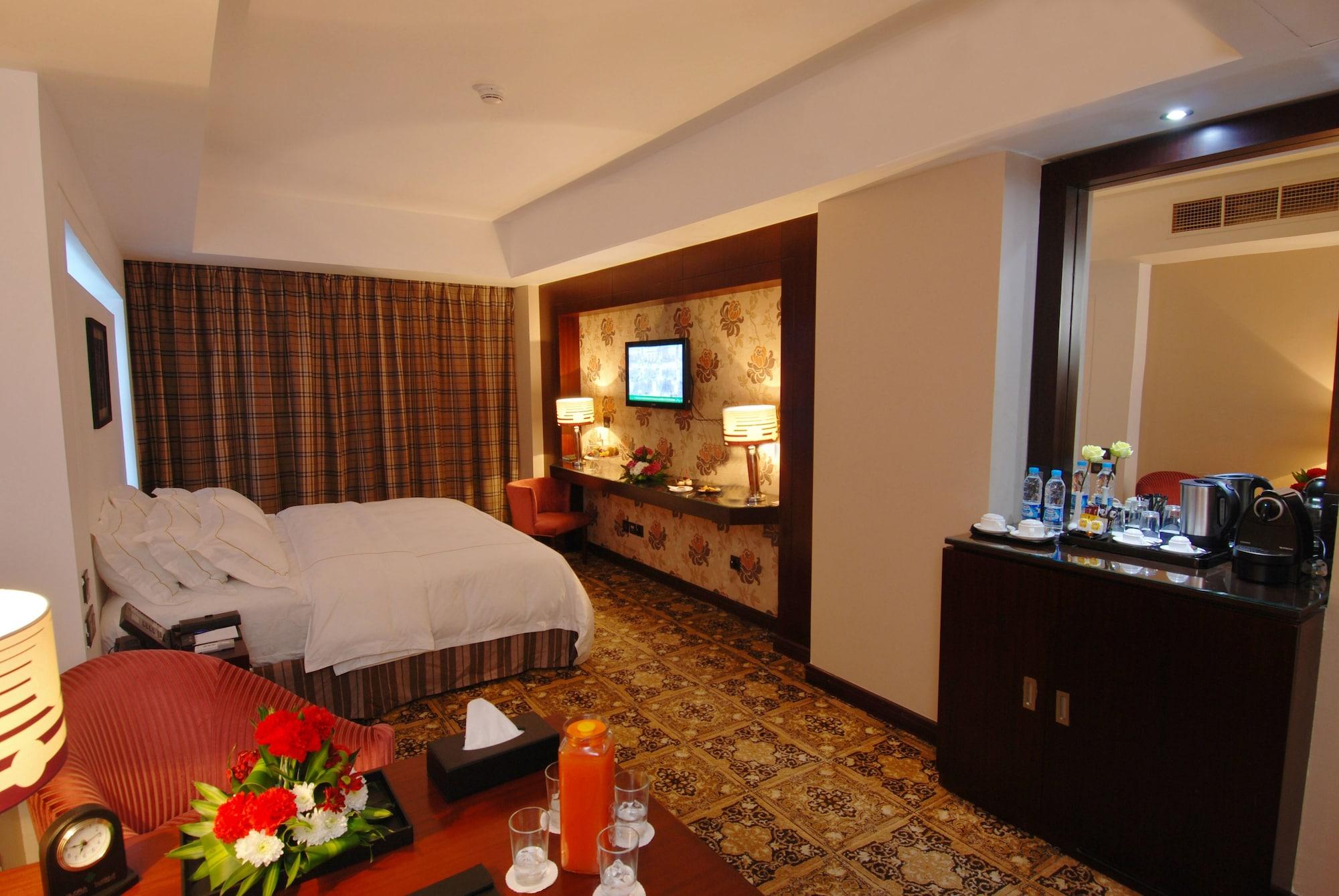 Gloria Al Madinah Al Fayroz Al Massi Hotel