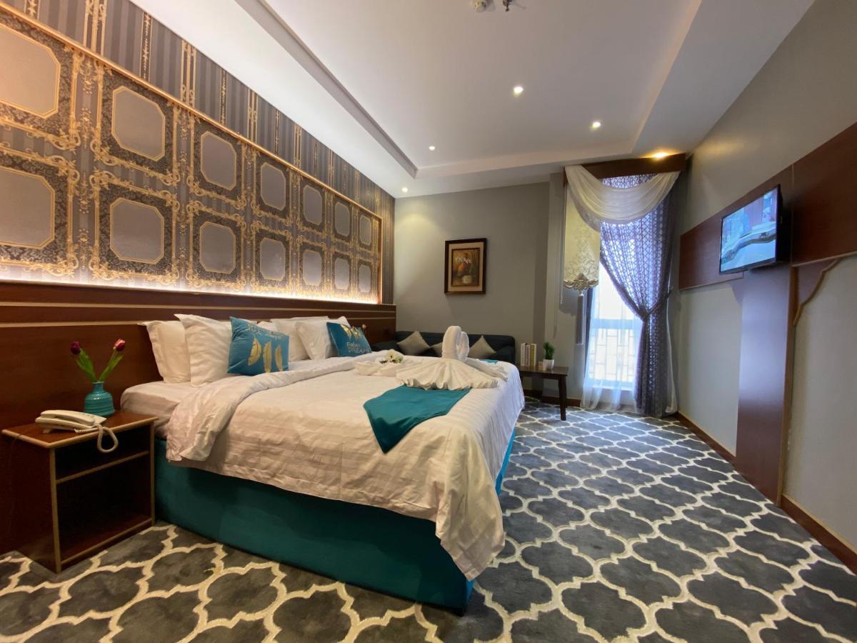Goldenyahalahotel - ياهلا الذهبي