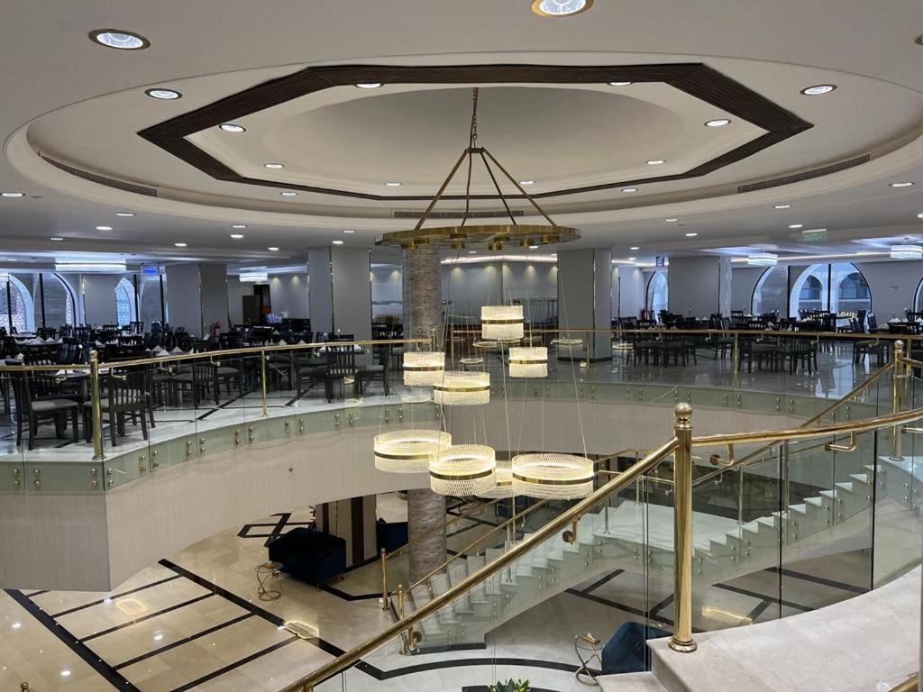 Hotel Al Ansar Golden Tulip *