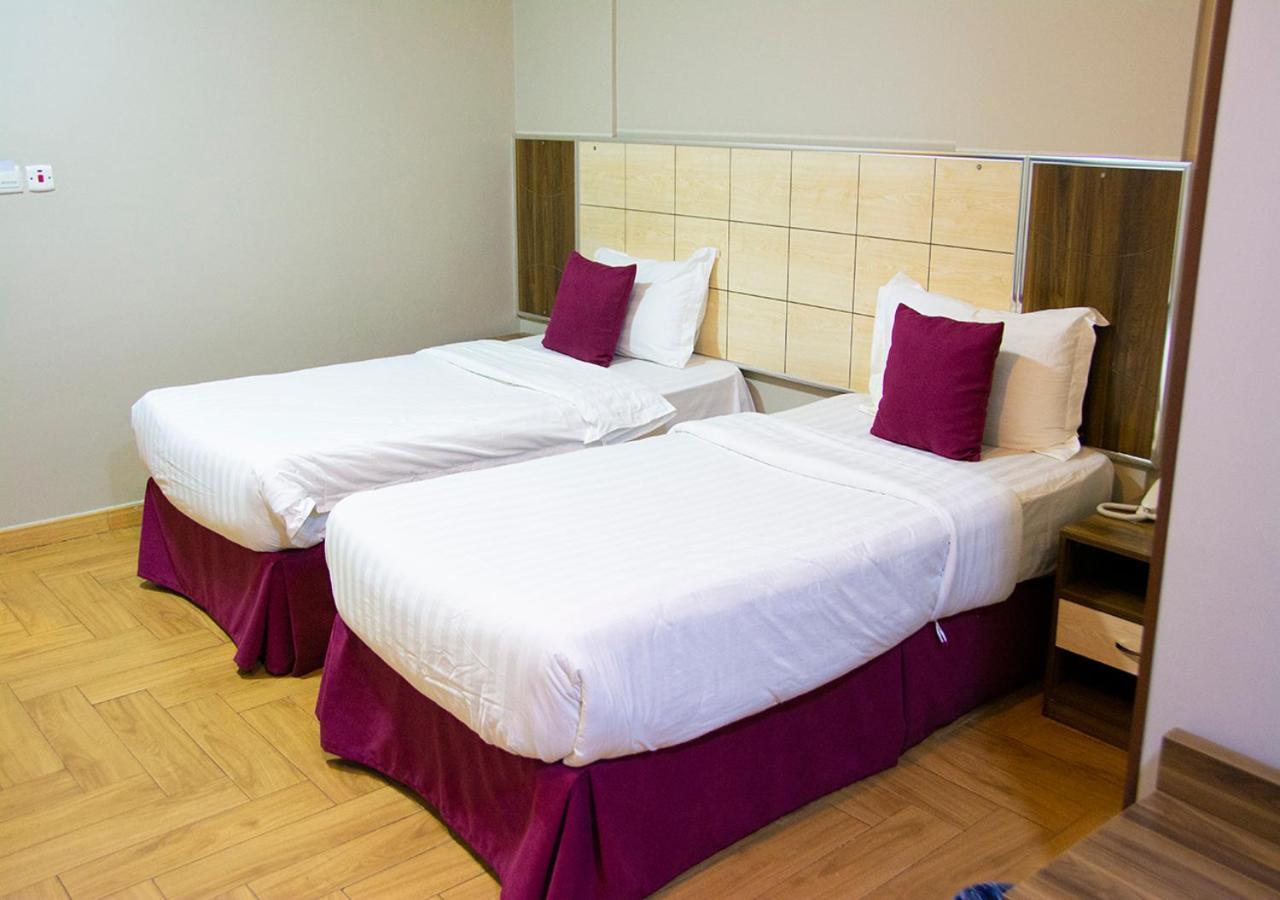 اجنحة البيداء ـ فرع البخاري Apartment *