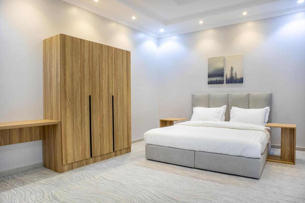 Luxurious Family 15mins Drive To Al-masjid Nabawi - Nozol Noor 4 Apartment