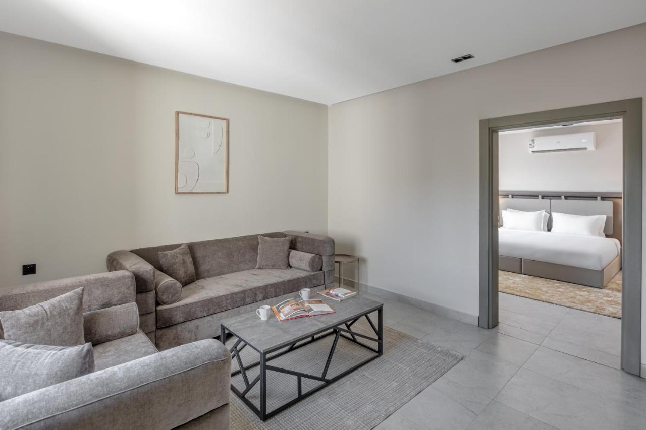 غرفة وصالة وبوفيه Apartment *