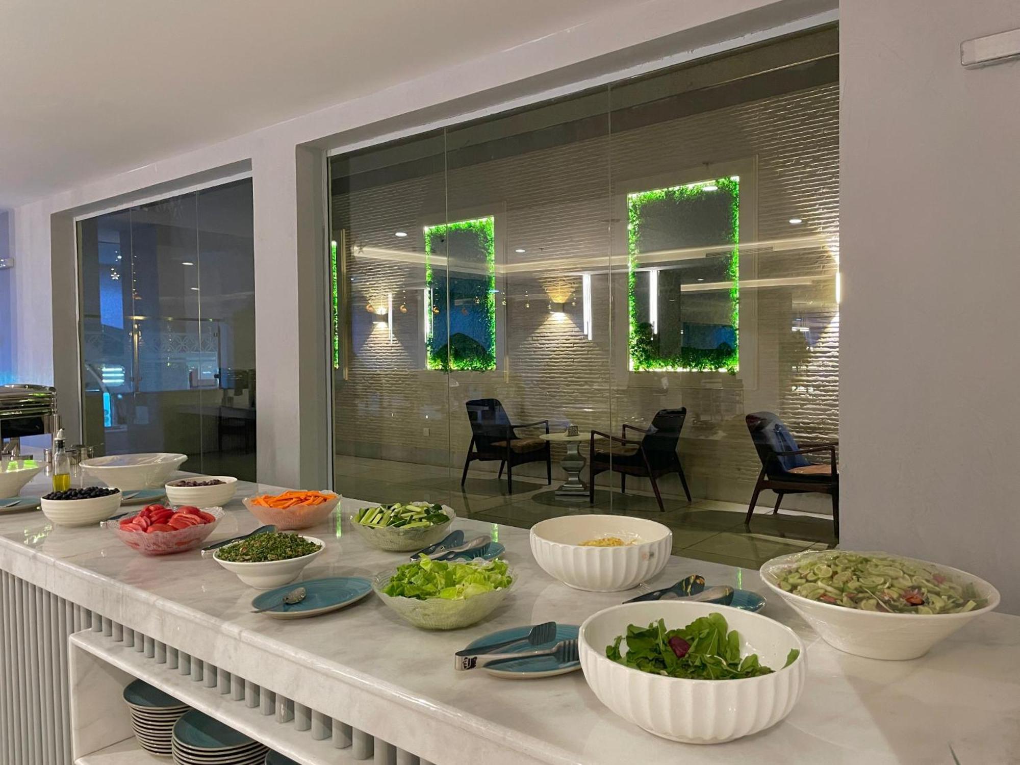 Hotel بلنسية - Balensia 3*