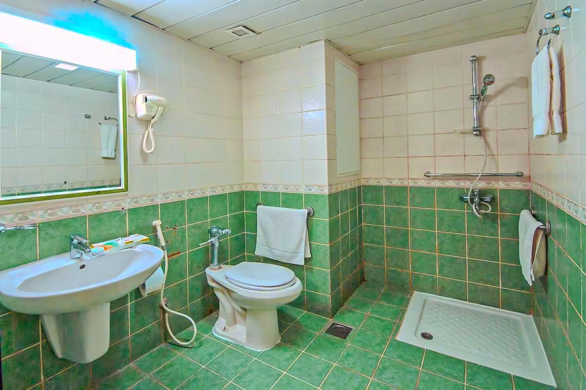 Private By Nmb - Walk To Al-haram Apartment Medina