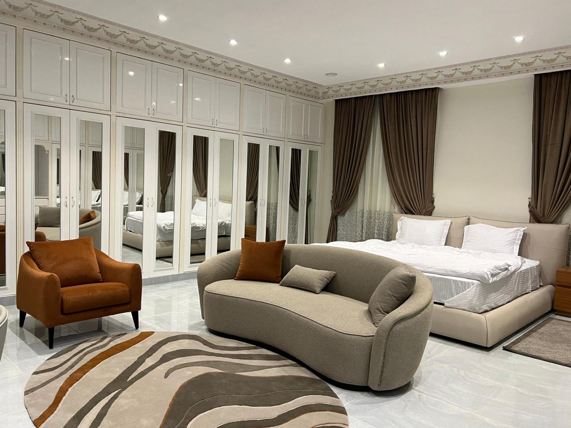 Apartment Eqamh Vip