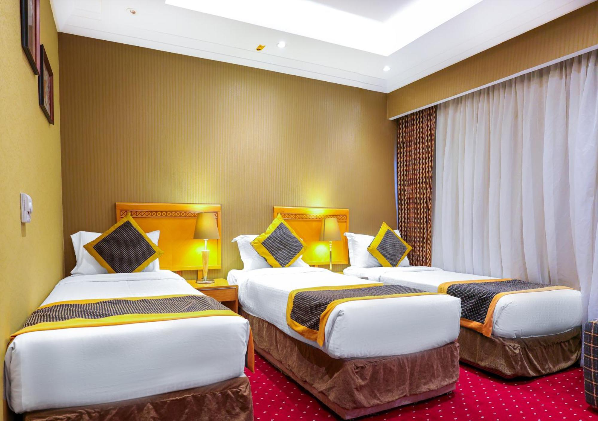 Hotel Al Ansar Golden Tulip *
