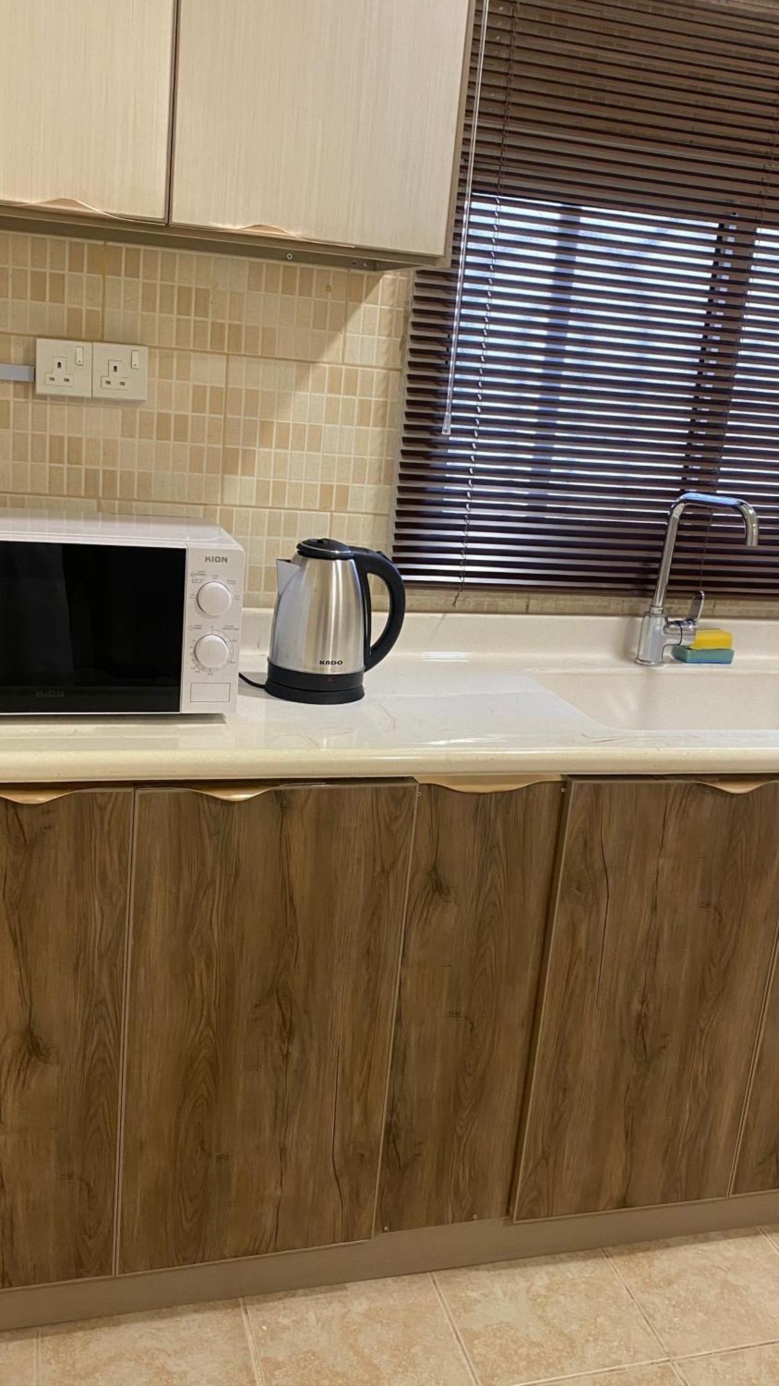 سويت إن In Apartment *