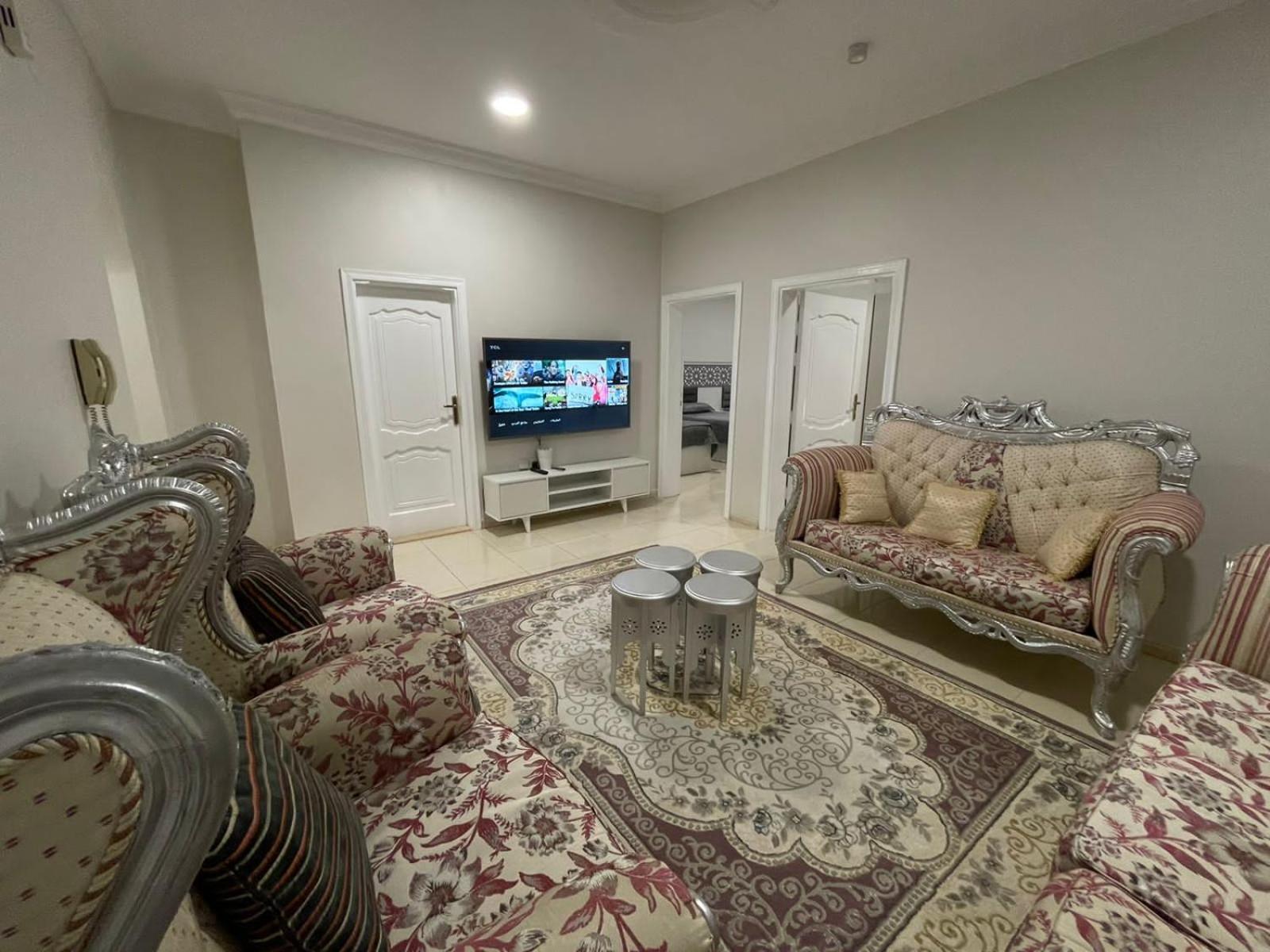 سويت إن In Apartment *