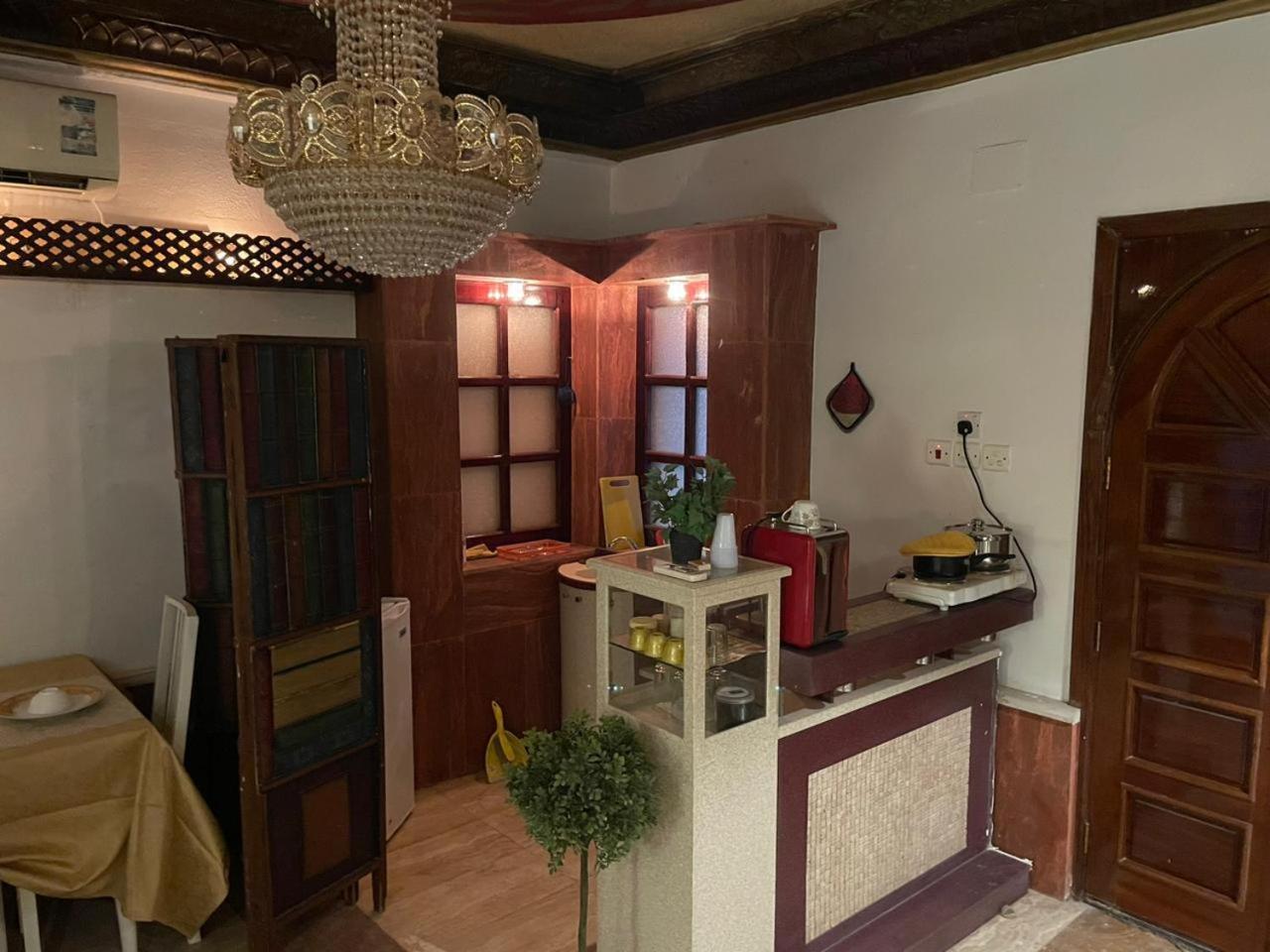 5د من الحرم النبوي 5mins Near Masjid Nabawi * Medina