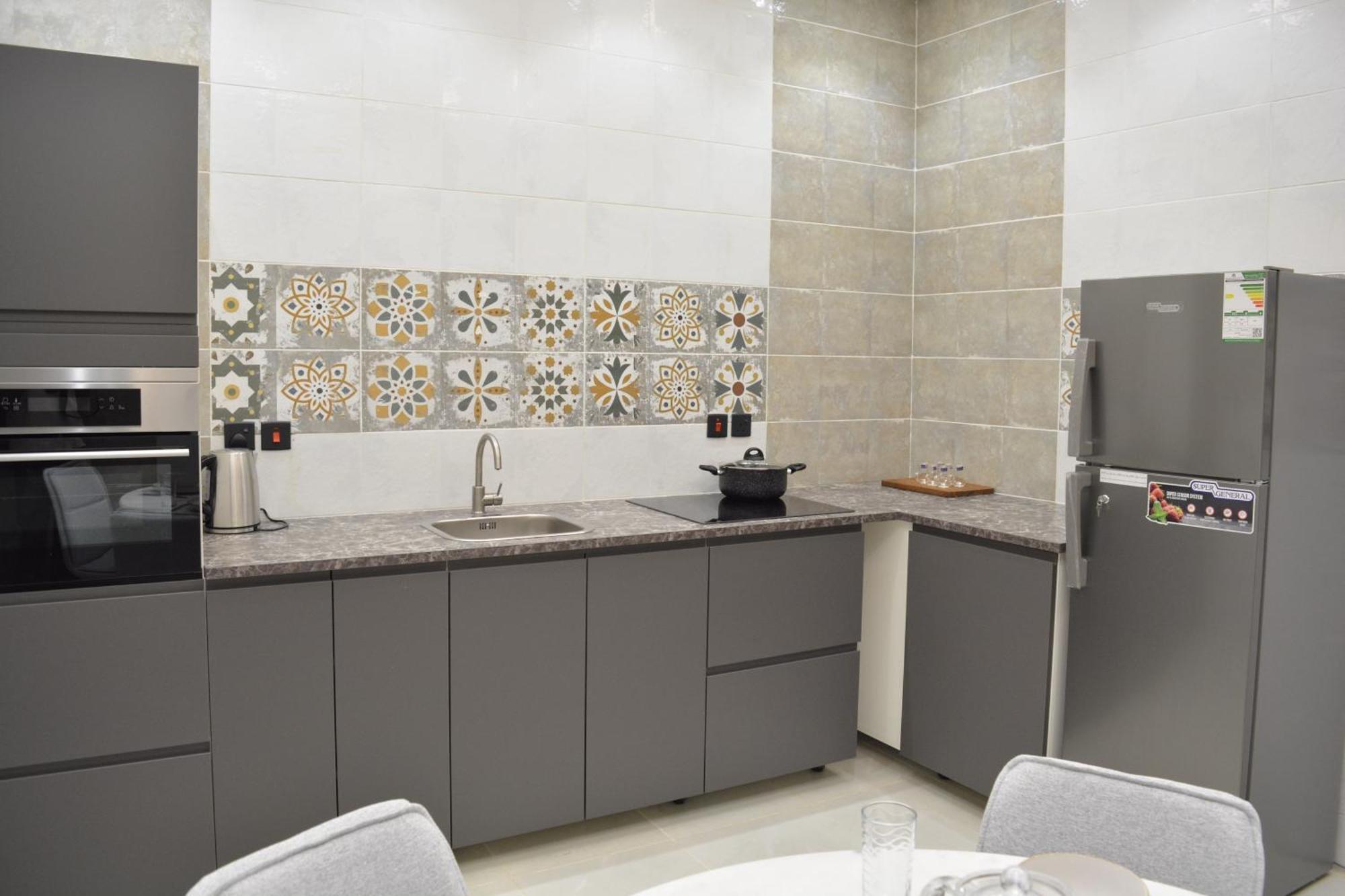 Apartment فوتهيلز الفاخرة *