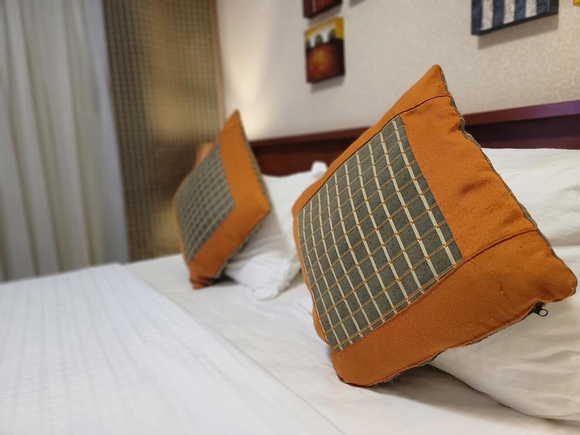 Golden Tulip Al Shakreen 3* Medina