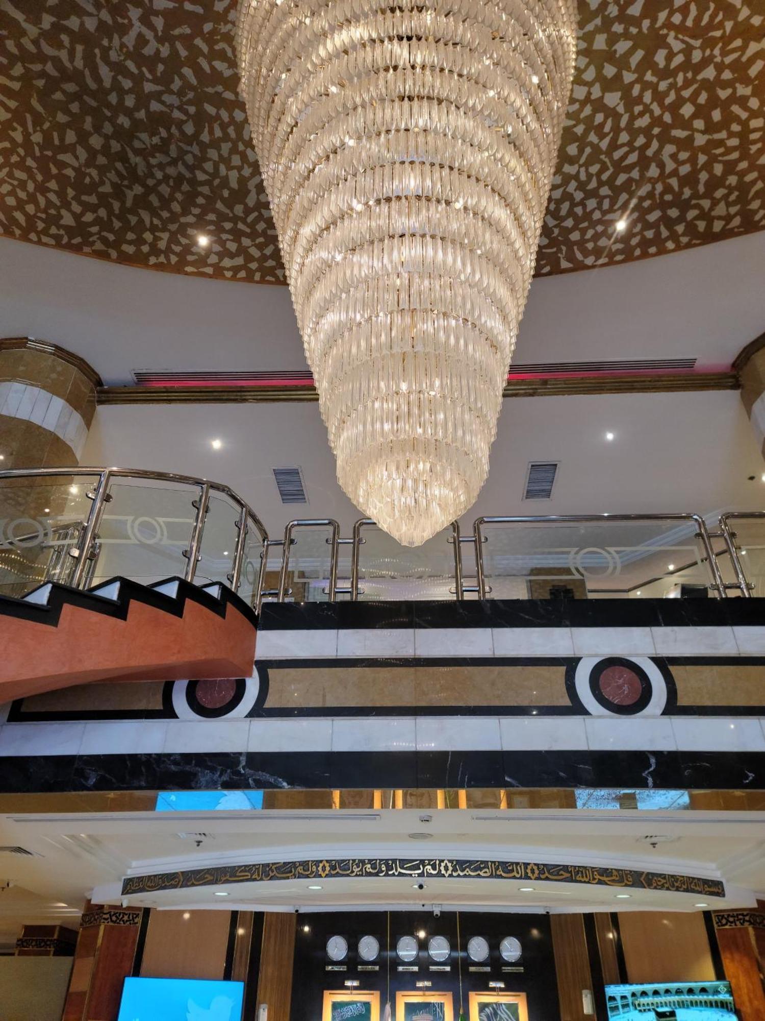 Golden Tulip Al Shakreen Hotel