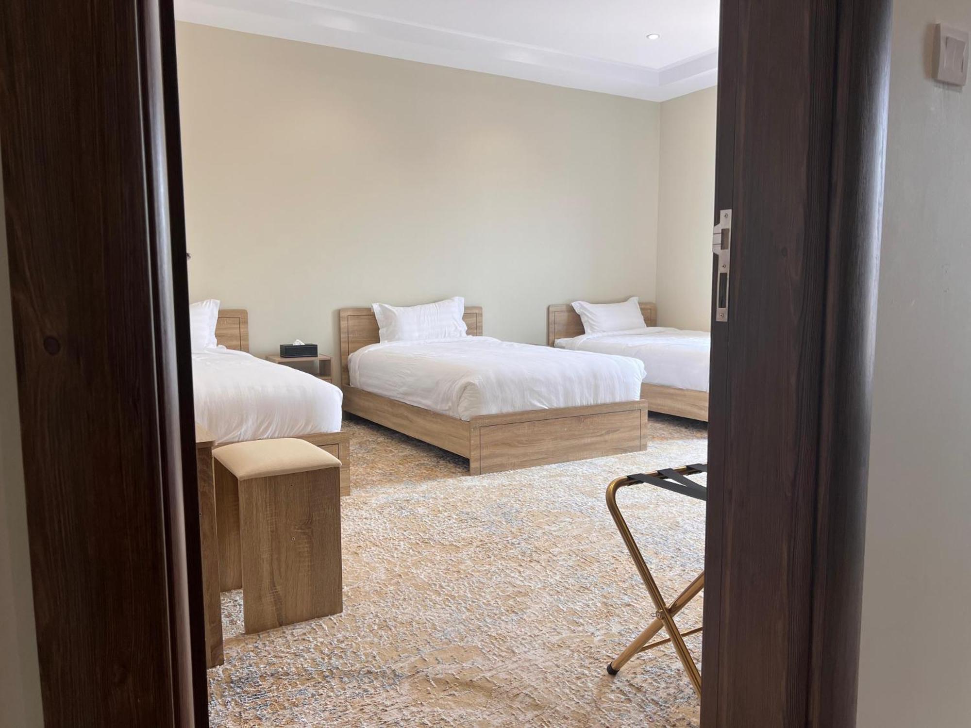 طيبة للشقق الفاخرةtaiba Luxury Of 3 Bedrooms 5 Minutes To Haram * Medina
