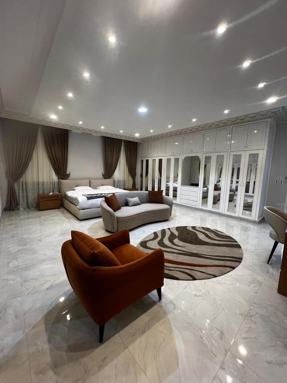 Apartment Eqamh Vip