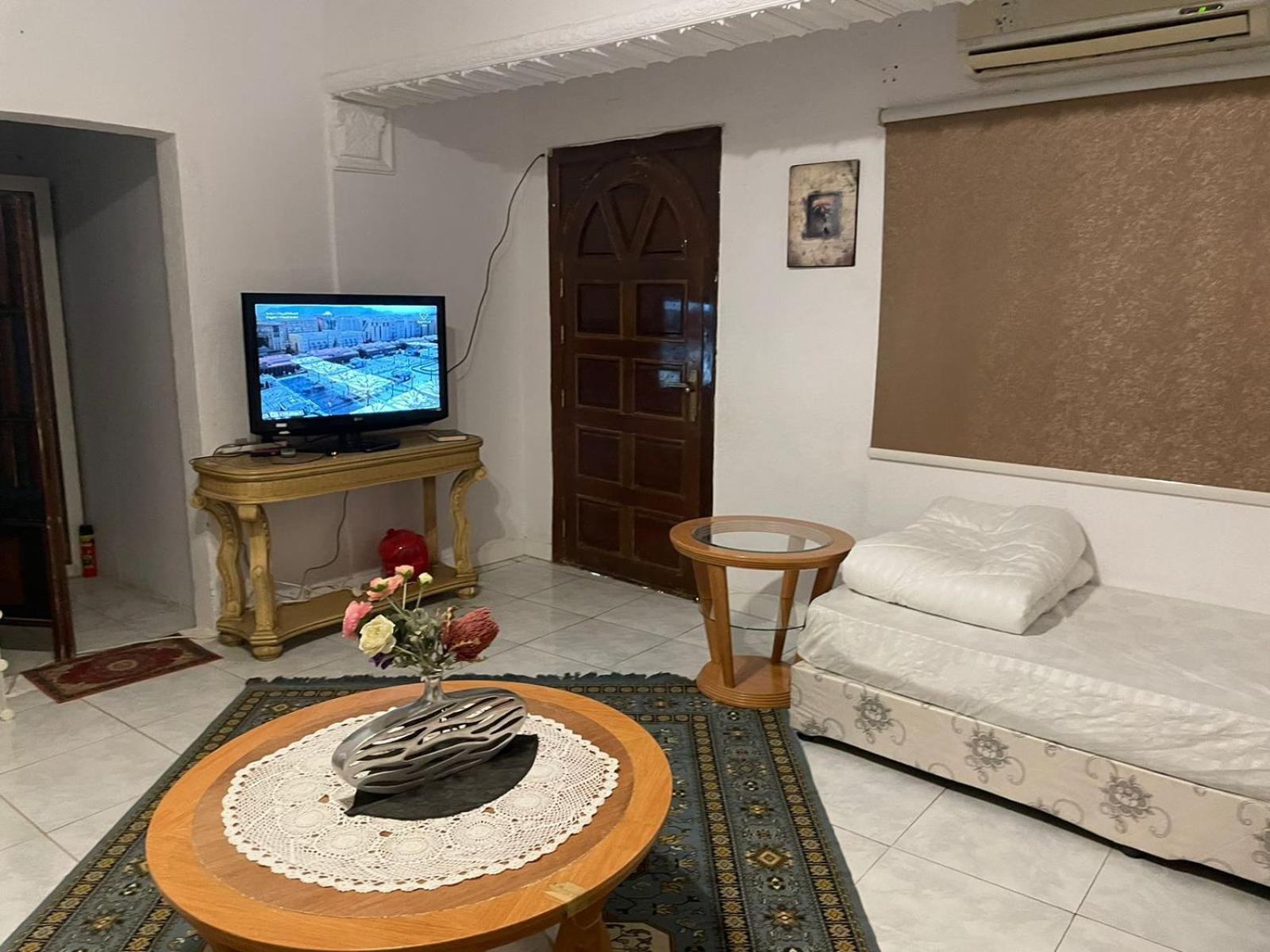 5د من الحرم النبوي 5mins Near Masjid Nabawi Apartment Medina