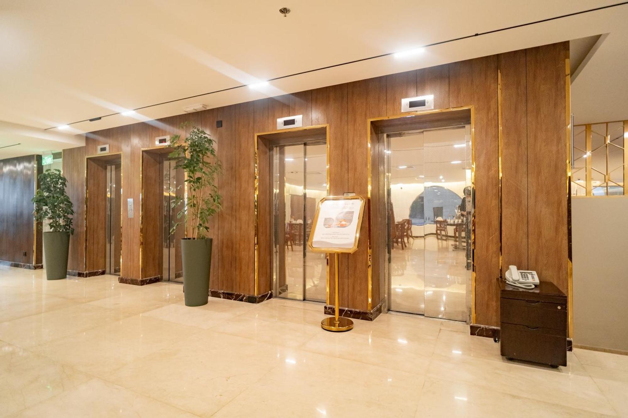 Emaar Elite Al Madina Hotel Hotel 3*