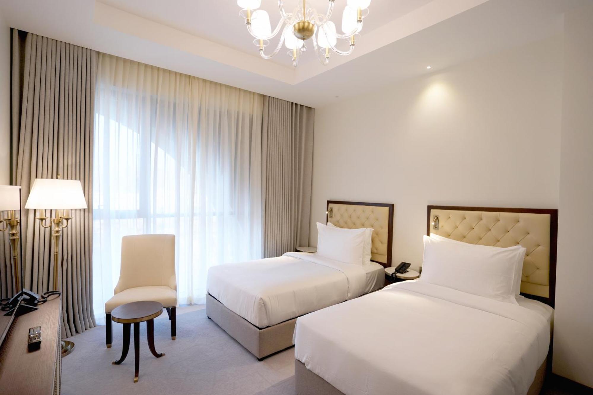 Peninsula Worth Hotel Medina