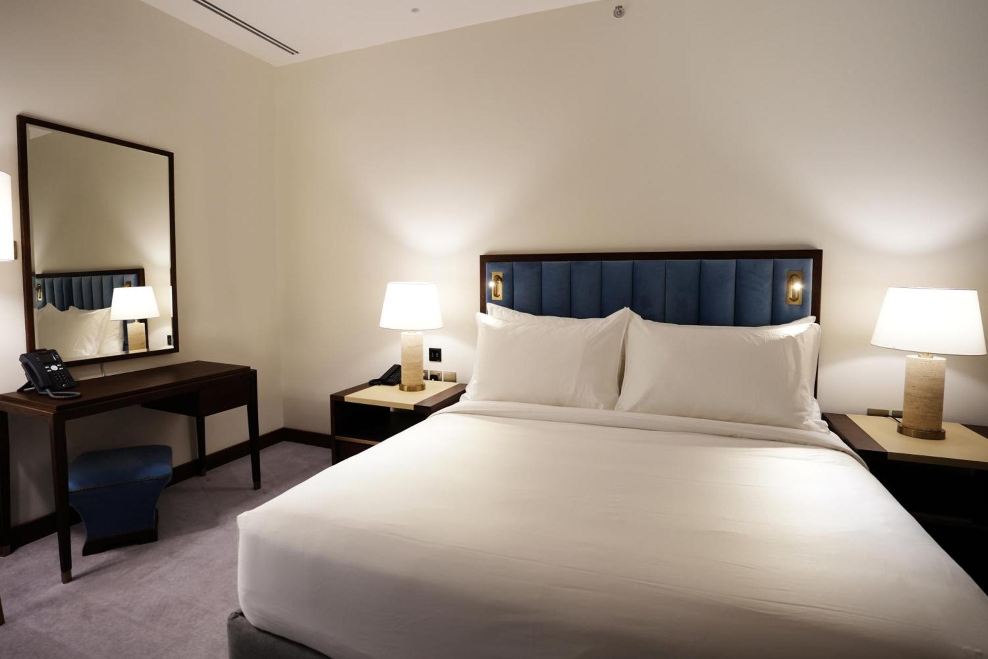 Peninsula Worth Hotel Medina