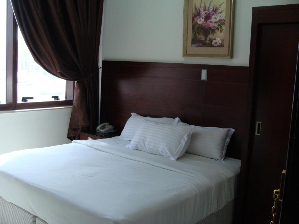 Mirage Taiba 3*