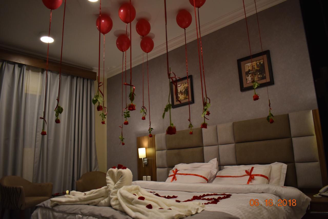 Delights - Oasis Hotel