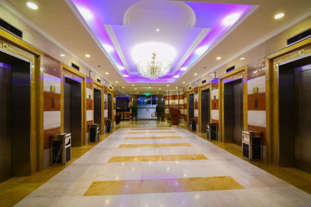 Golden Tulip Al Ansar Hotel 3*