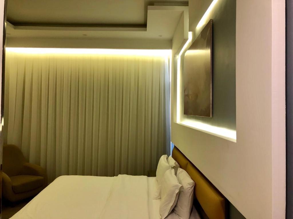 Hotel Platinum The First 3*