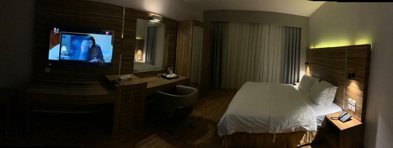 Sas Rtl Hotel
