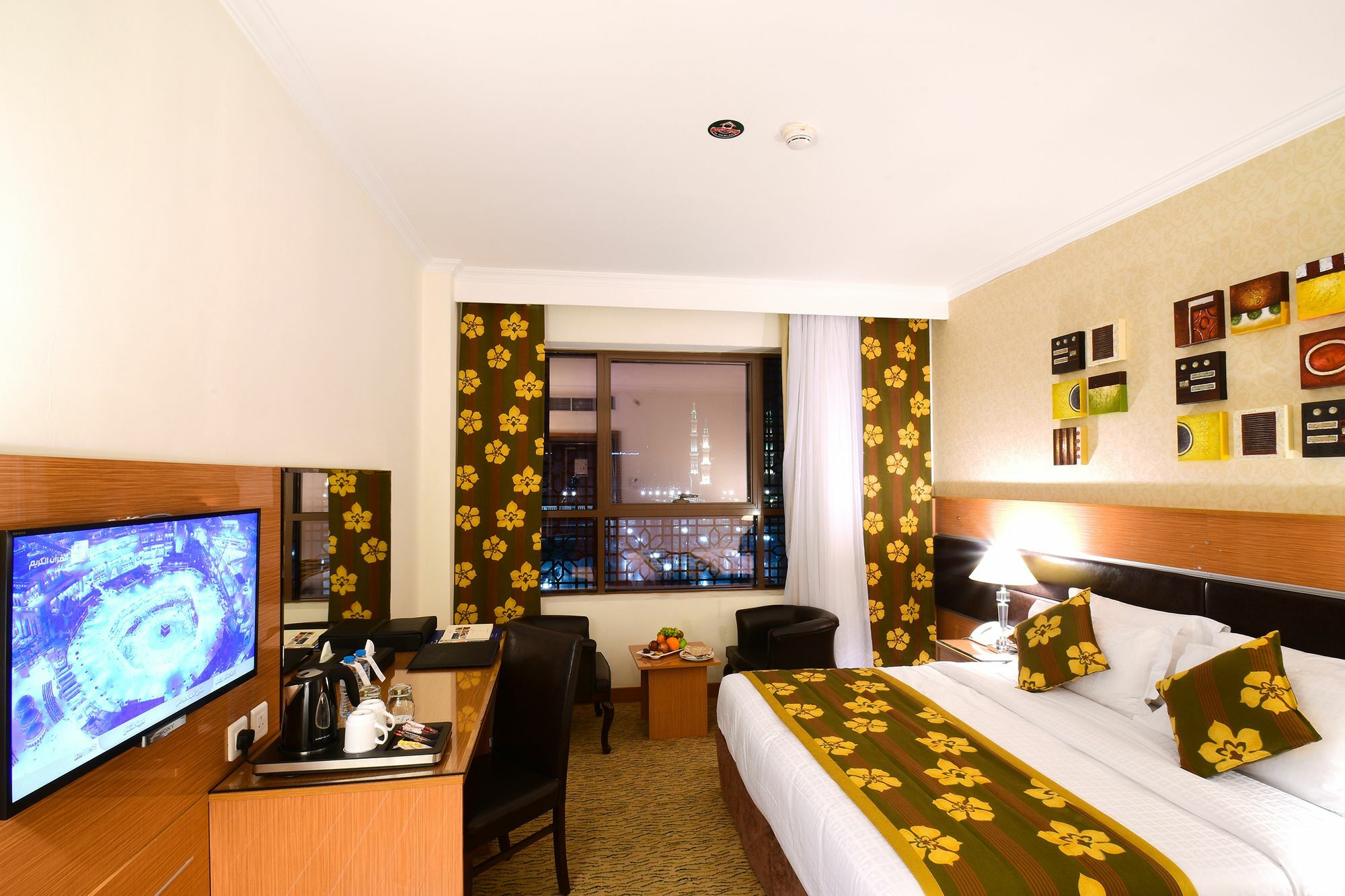 Hotel Golden Tulip Al Ansar 3*