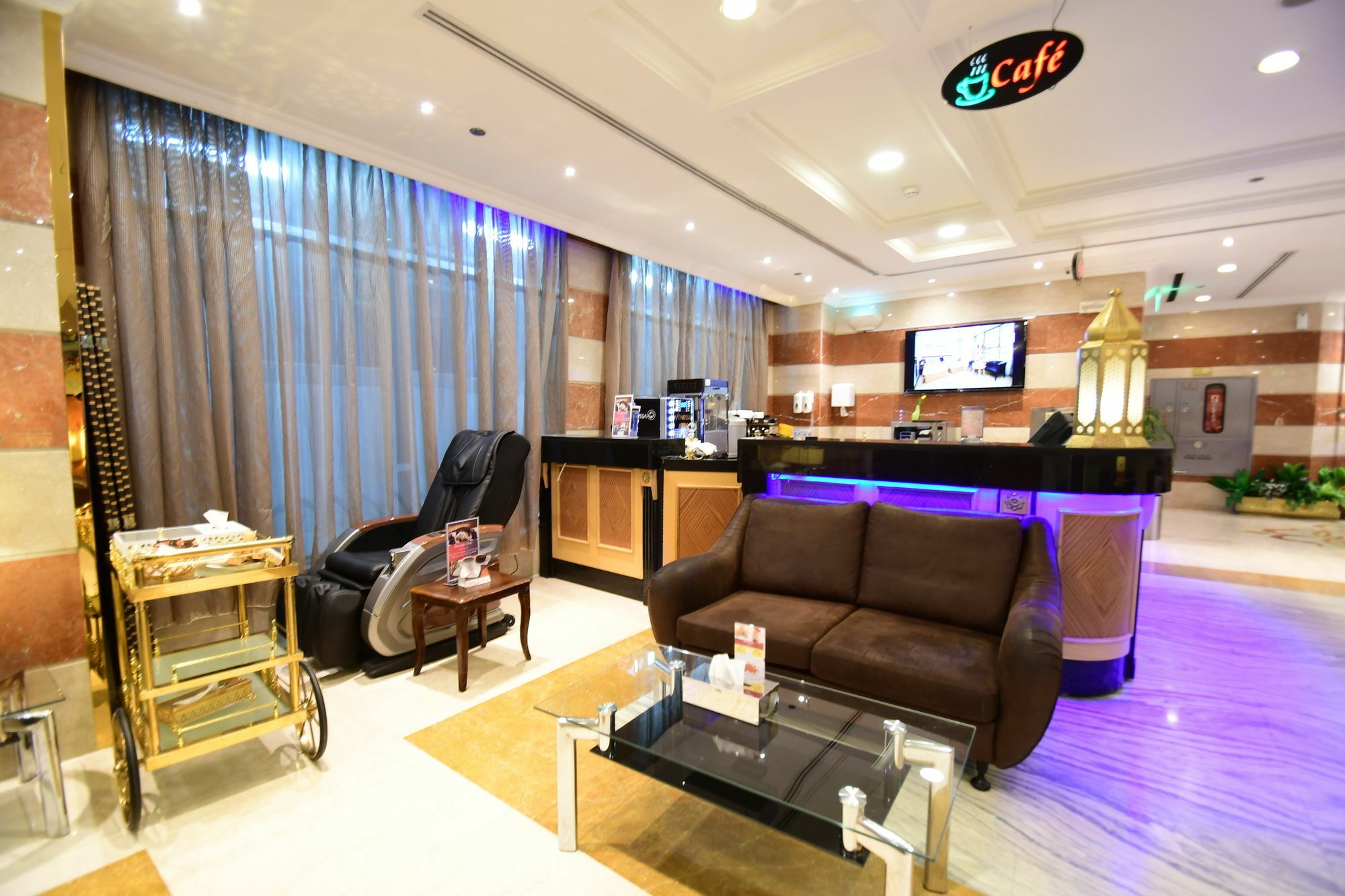 Golden Tulip Al Ansar 3*