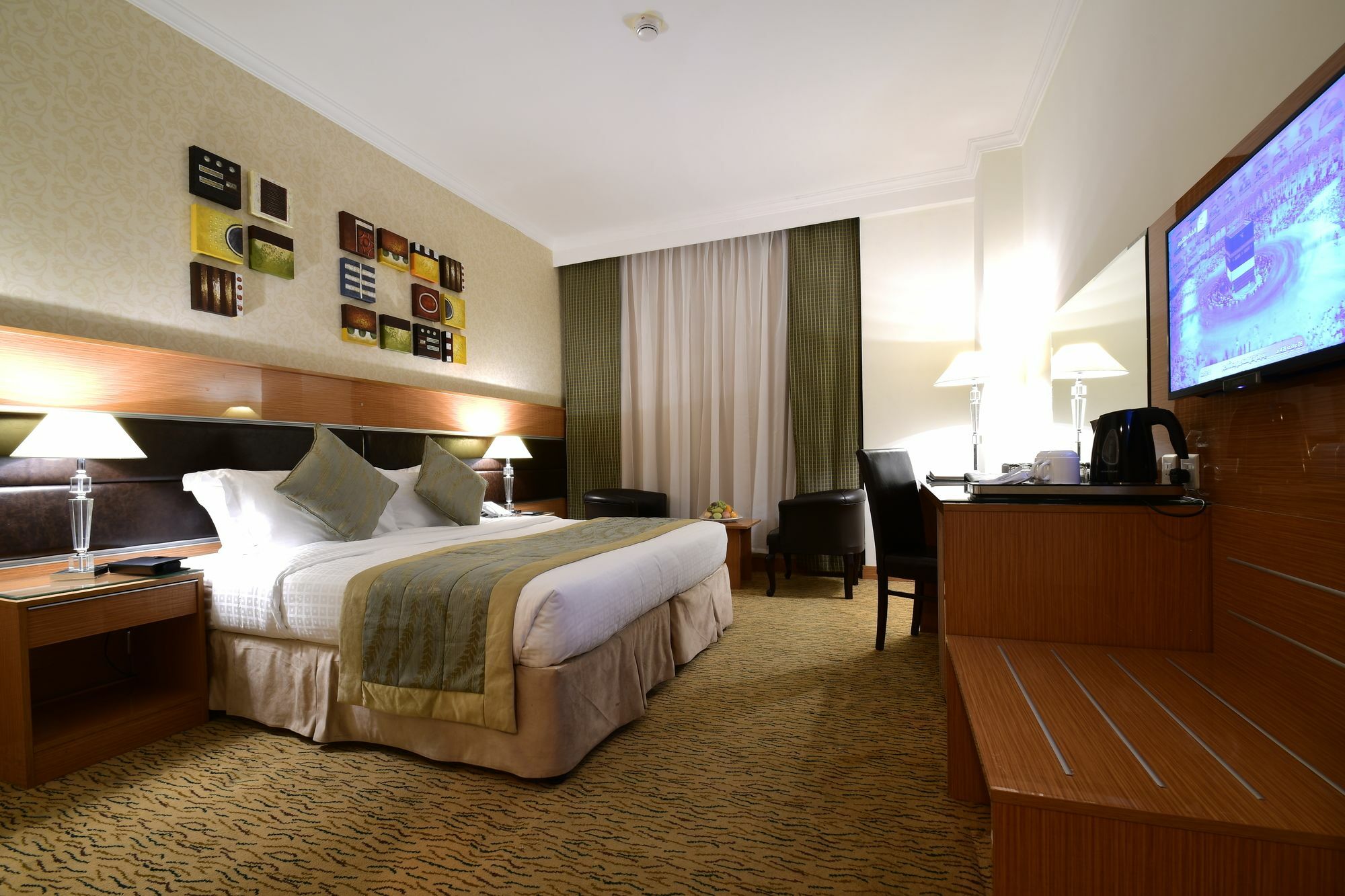 Hotel Golden Tulip Al Ansar 3*