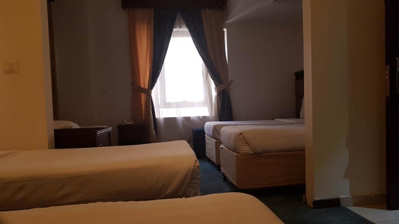 Mawaddah Altaqwa Hotel *