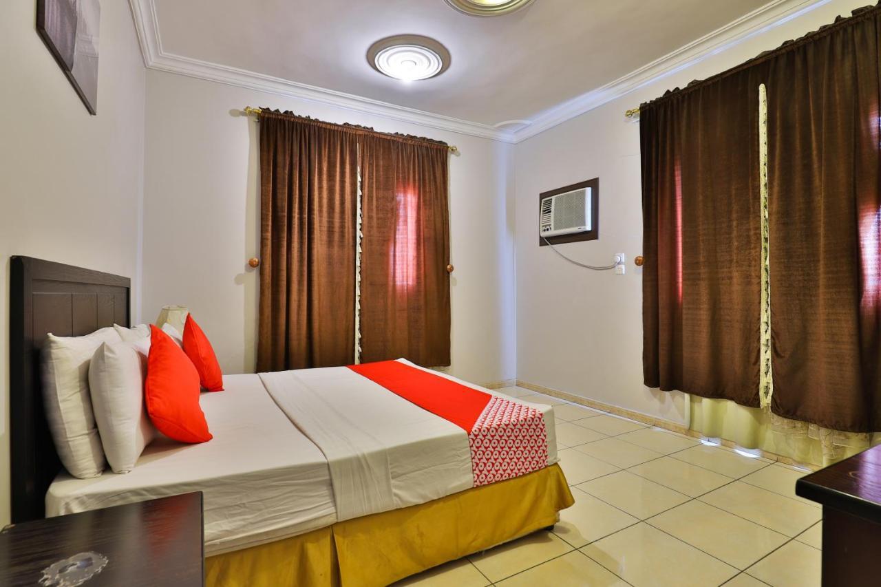Oyo 431 Marina Taiba 2*