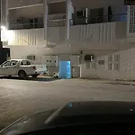 غرف مفروشة للايجار اليومي والشهري