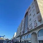 اليوم للشقق المخدومة