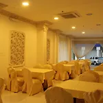 Al Dakheel Plaza