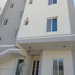 شقق جادة قباء
