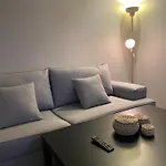 استديو غرفه بأثاث مريح