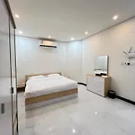 شقق الحمراء شوران - Red Apartments