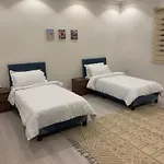 شقة مفروشة ثلاث غرف