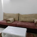شقة غرفتين وصاله ومطبخ وحمامين 10 دق للحرم