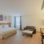 Hasanah Suites