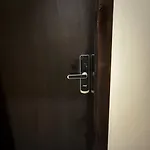شقة بيهاتش غرفة وصالة