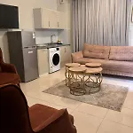 شقق بدور أرضي